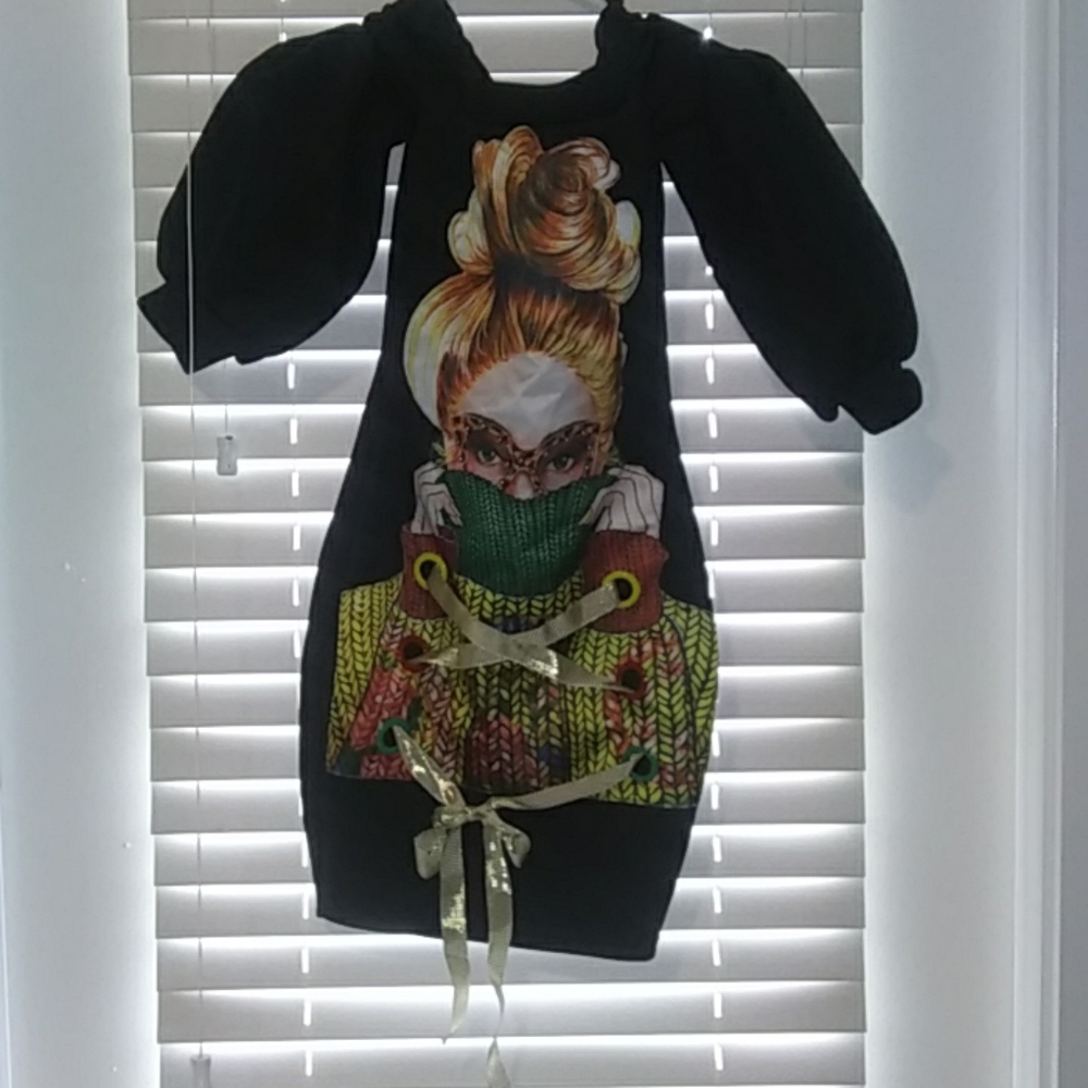Kristine Graphic Tunic Dress